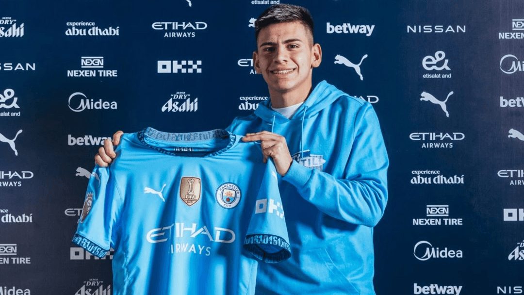 Manchester City starlet Echeverri makes his debut: a ray of hope